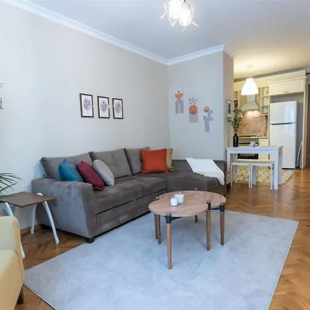 Апартаменты Cukurcuma 2br Stylish Interior