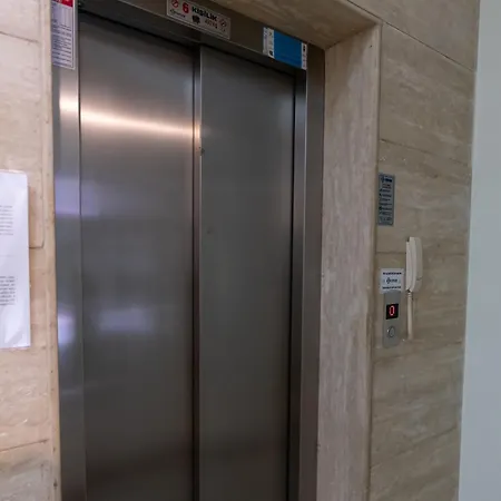 Apartamento Cukurcuma 2br Stylish Interior *